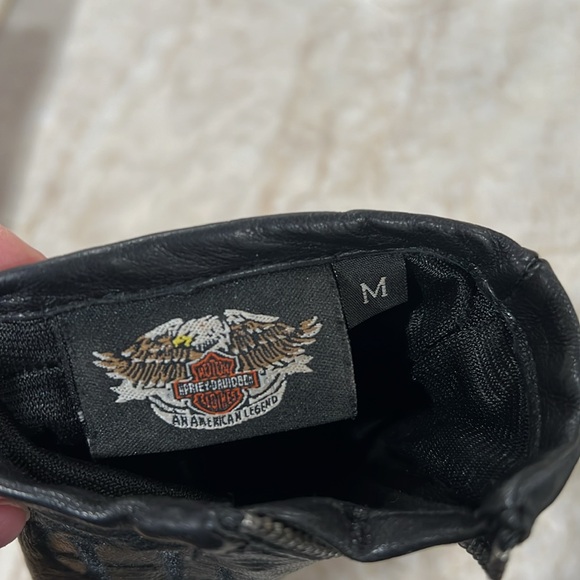 Harley Davidson Women’s leather gloves - Picture 11 of 11
